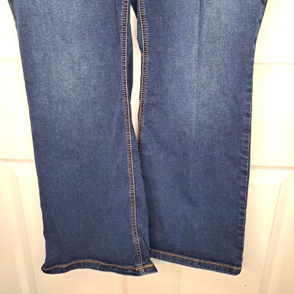 Torrid Luxe Slim Boot Dark Wash Jeans Plus Size 26 - Picture 6 of 10